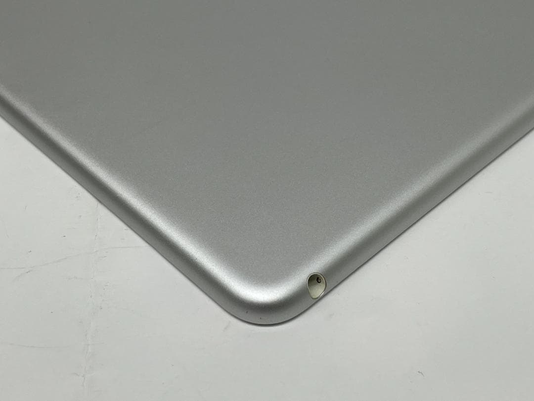 iPad本体 iPad Air 2 /A1566