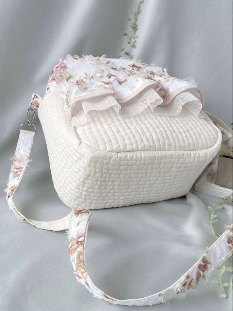 ハンドメイド＊ショルダーバック＊レー ス生地78中敷/底板付き