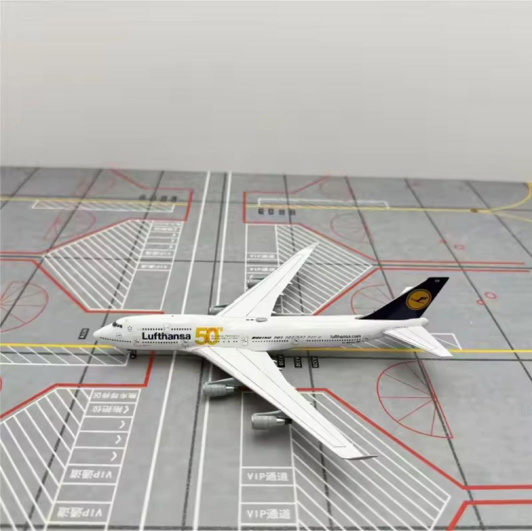 Lufthansa B747-8 50周年記念モデル 1/400 ダイキャスト