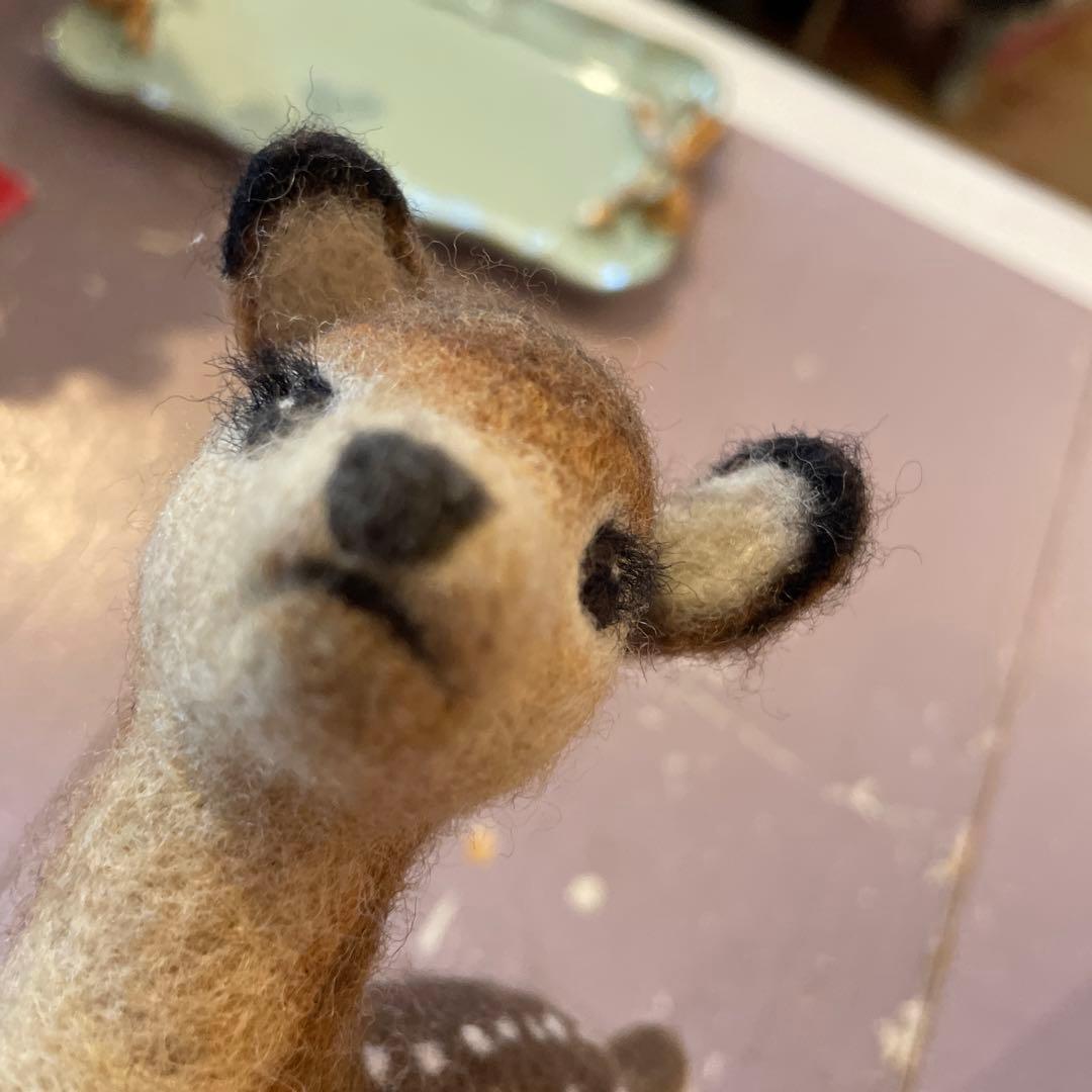 羊毛フェルトバンビ人形