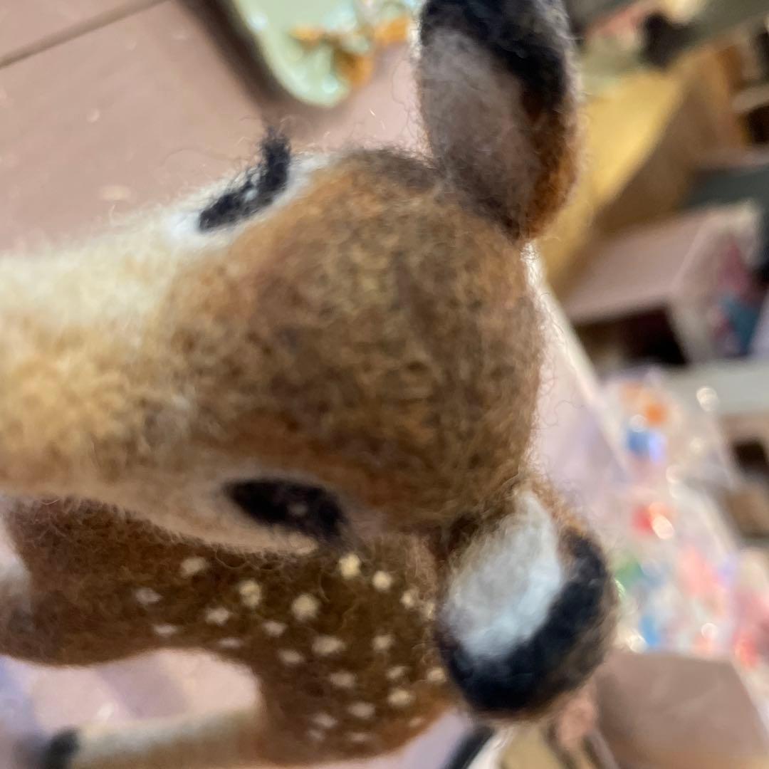 羊毛フェルトバンビ人形