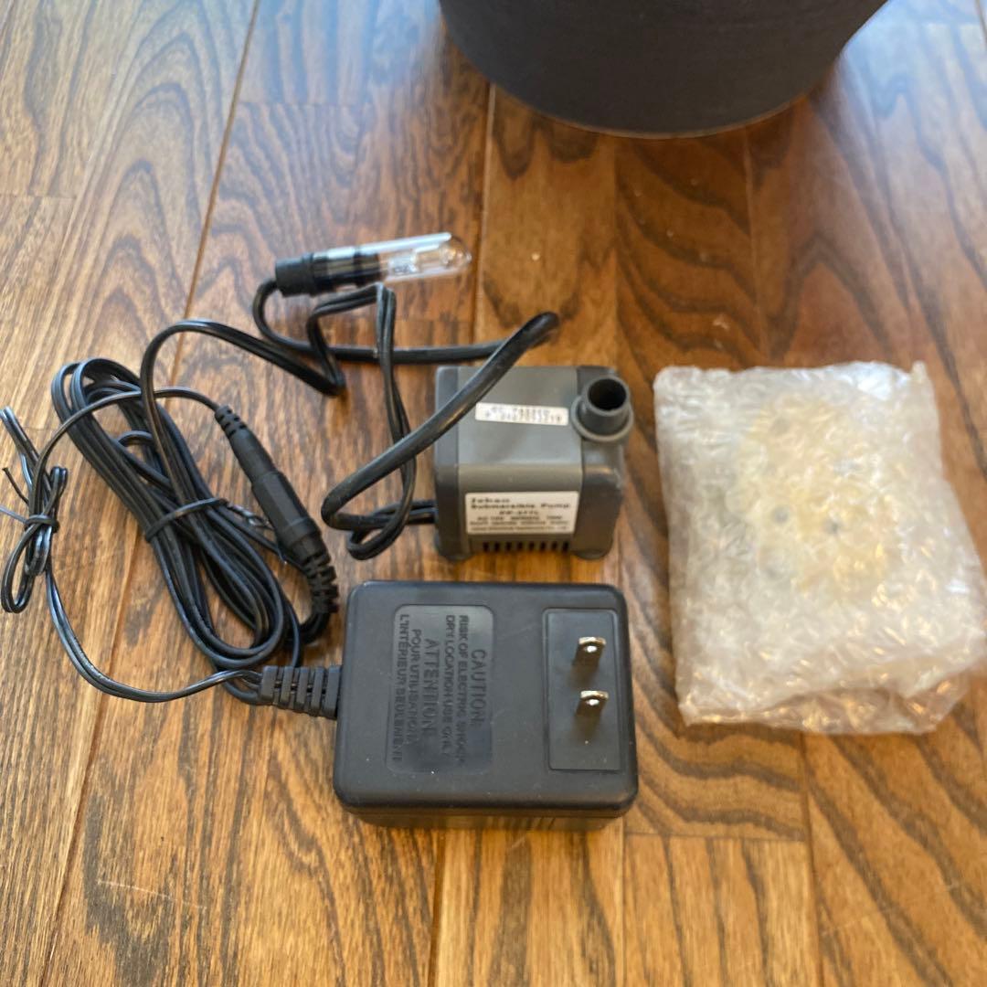 貴重未使用】電動つくばい　湧き水　流水　スポットライト付き