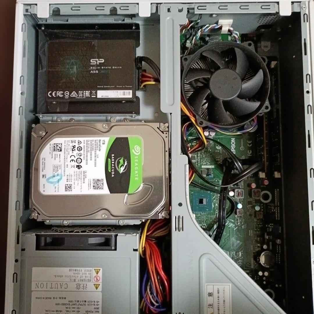 第８世代CPU SSD デスクトップPC　Windows11 Pro EPSON