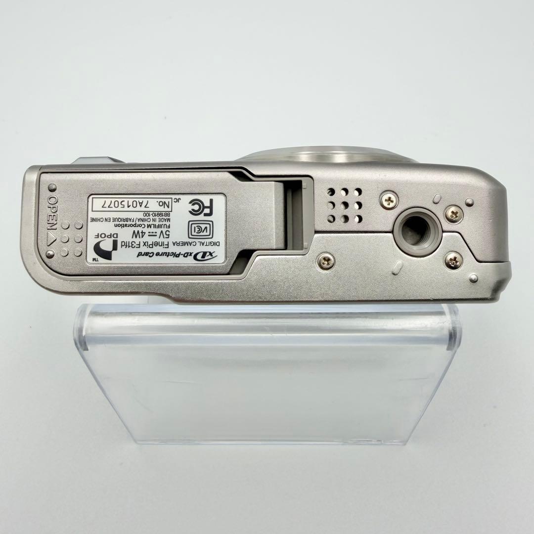 【極美品】FUJIFILM FinePix F31fd 箱付属品多数 シルバー
