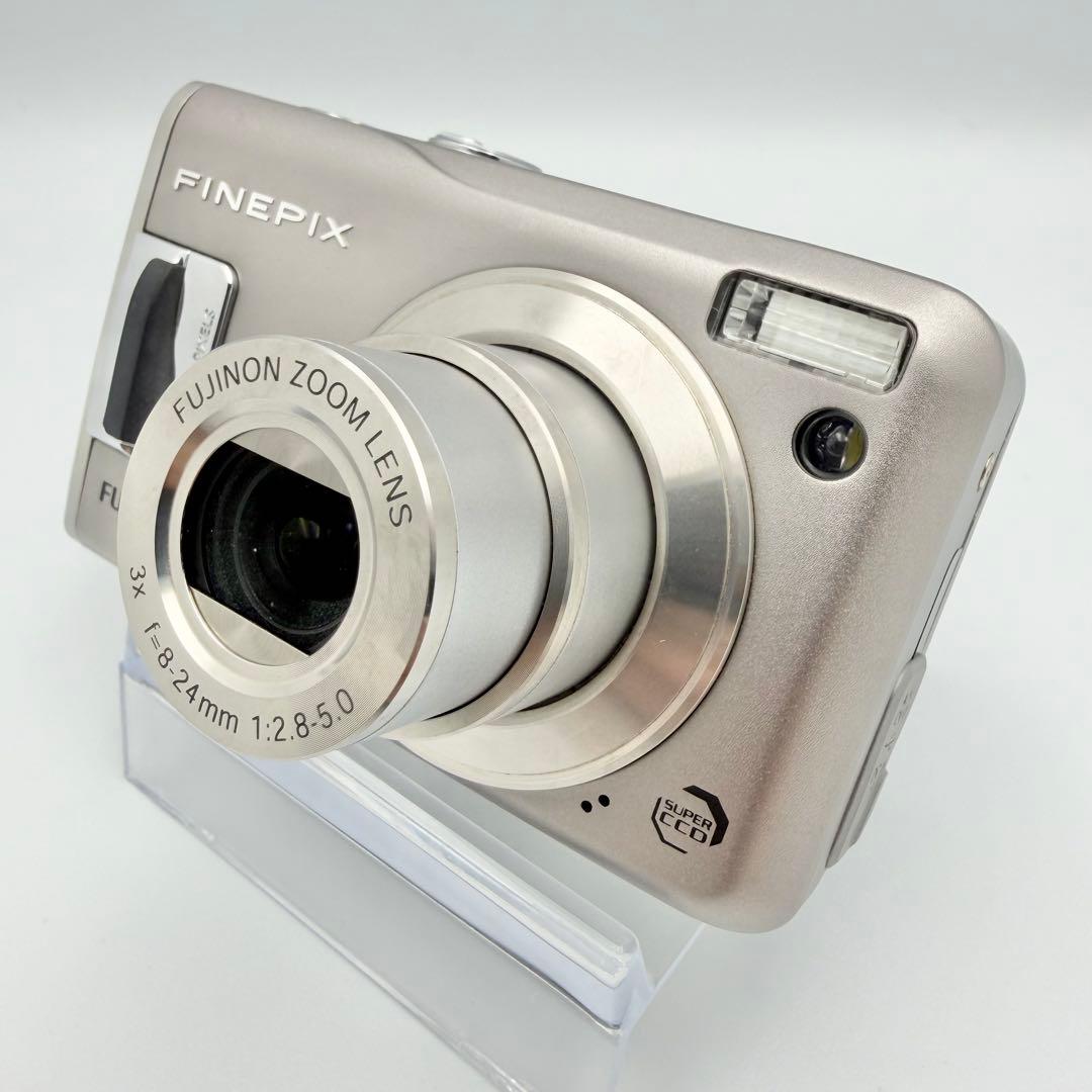 【極美品】FUJIFILM FinePix F31fd 箱付属品多数 シルバー