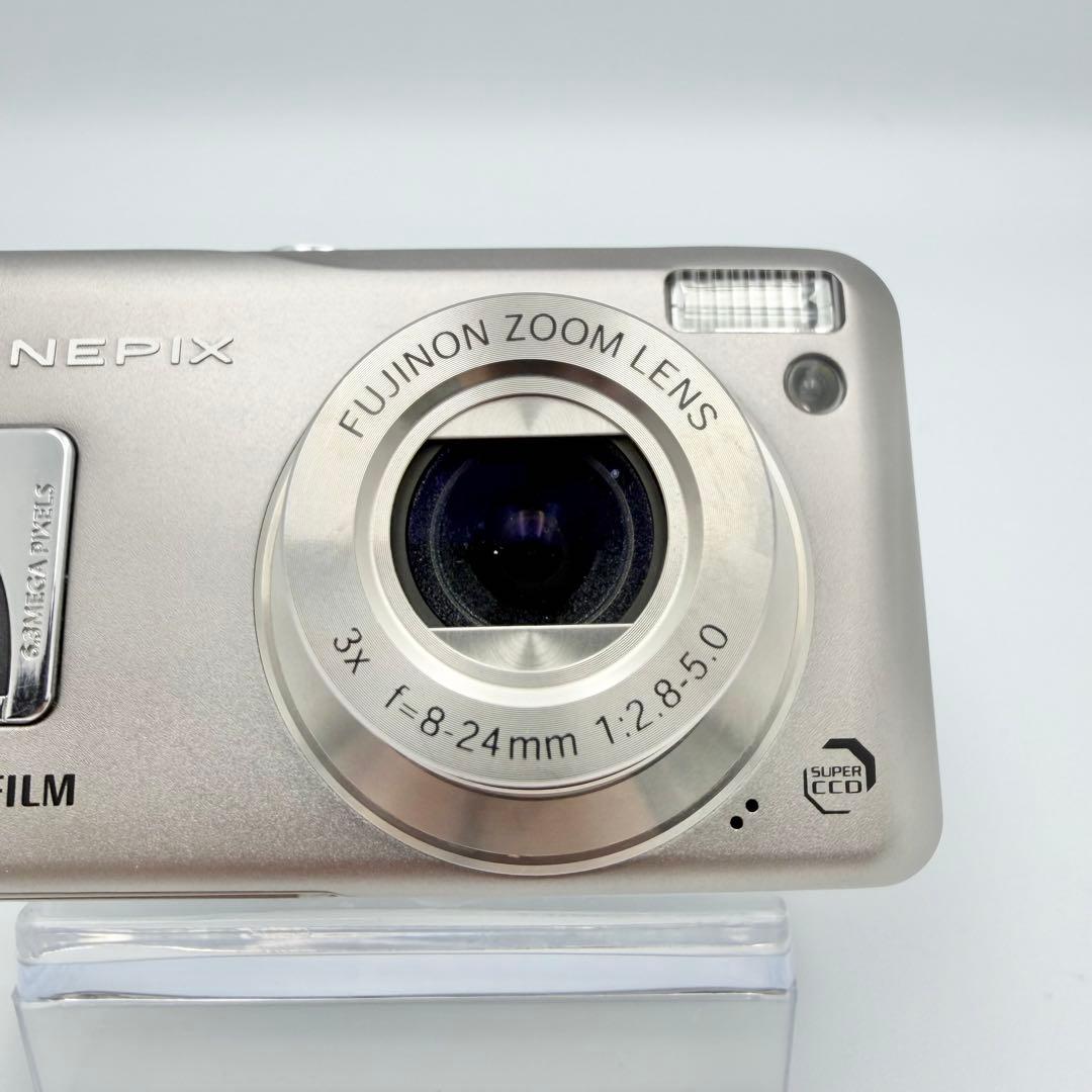 【極美品】FUJIFILM FinePix F31fd 箱付属品多数 シルバー