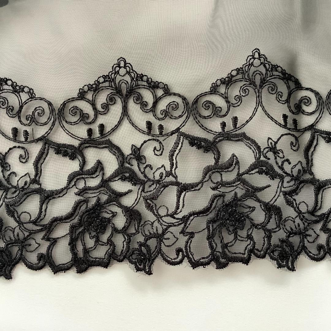 １点のみ　総レースクールタオル　ストール　２段ギャザーレース　グレー&ブラック