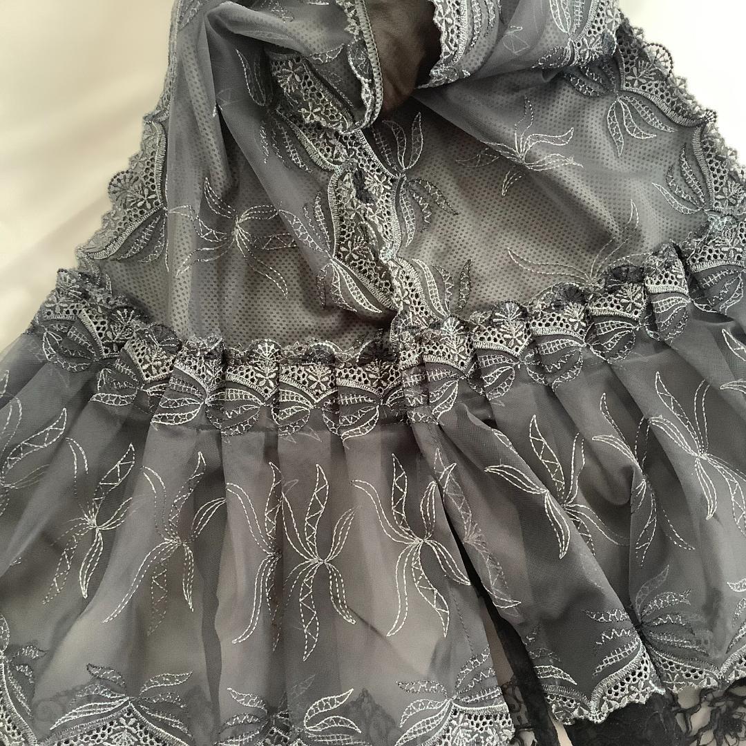 １点のみ　総レースクールタオル　ストール　２段ギャザーレース　グレー&ブラック