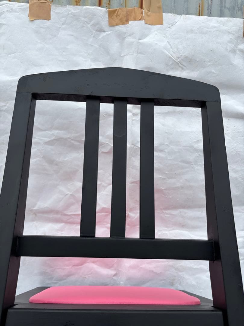 美品背もたれ付ピアノ椅子　可愛いピンク座面足部フェルト付き　春色②