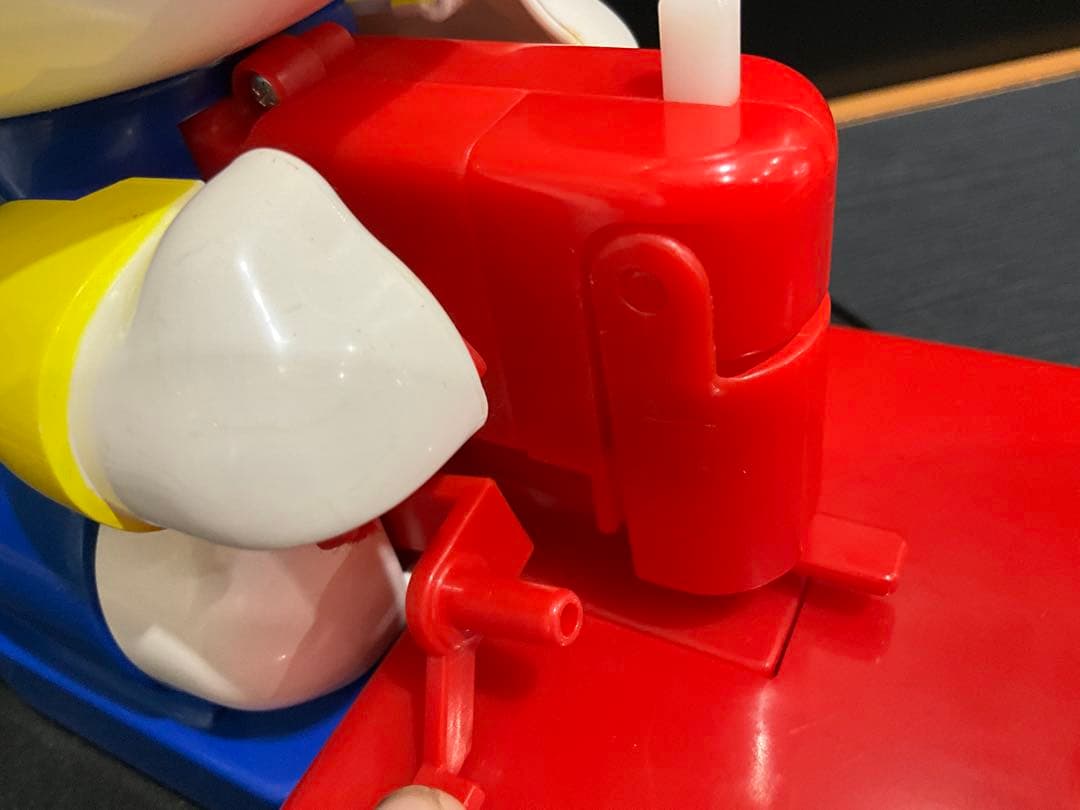 ハローキティ ニャンニャンミシン ミニミシン 安全カバー付き SANRIO