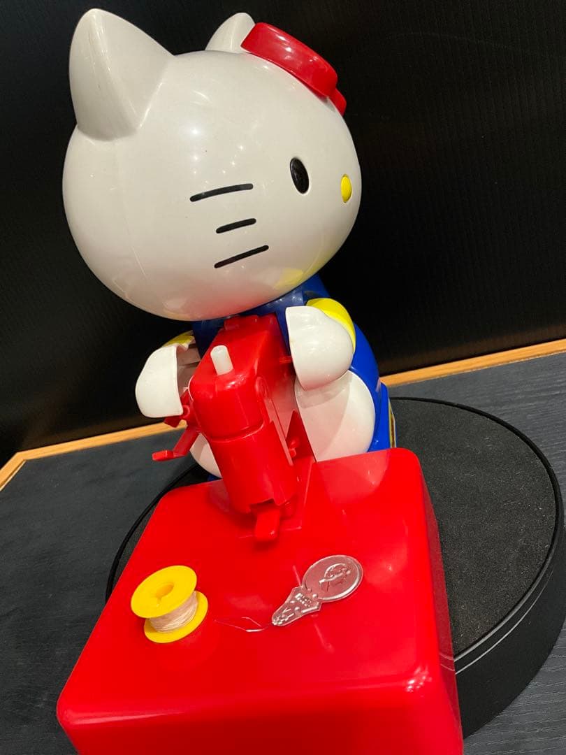ハローキティ ニャンニャンミシン ミニミシン 安全カバー付き SANRIO