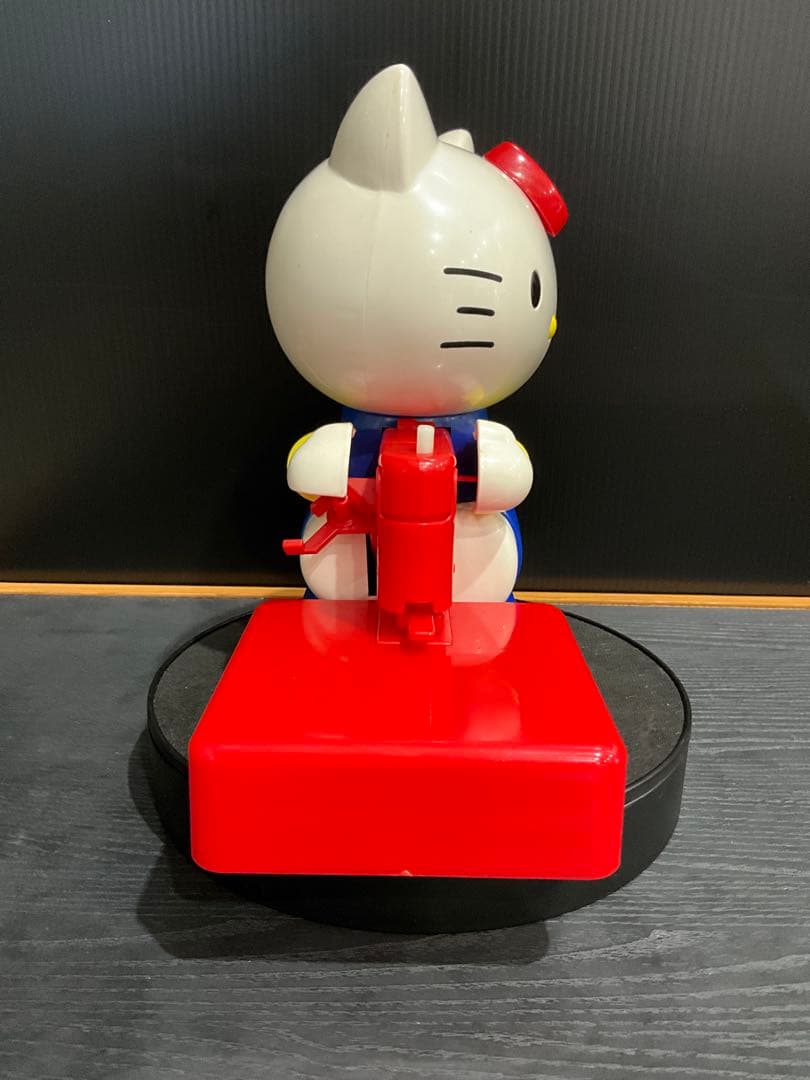 ハローキティ ニャンニャンミシン ミニミシン 安全カバー付き SANRIO