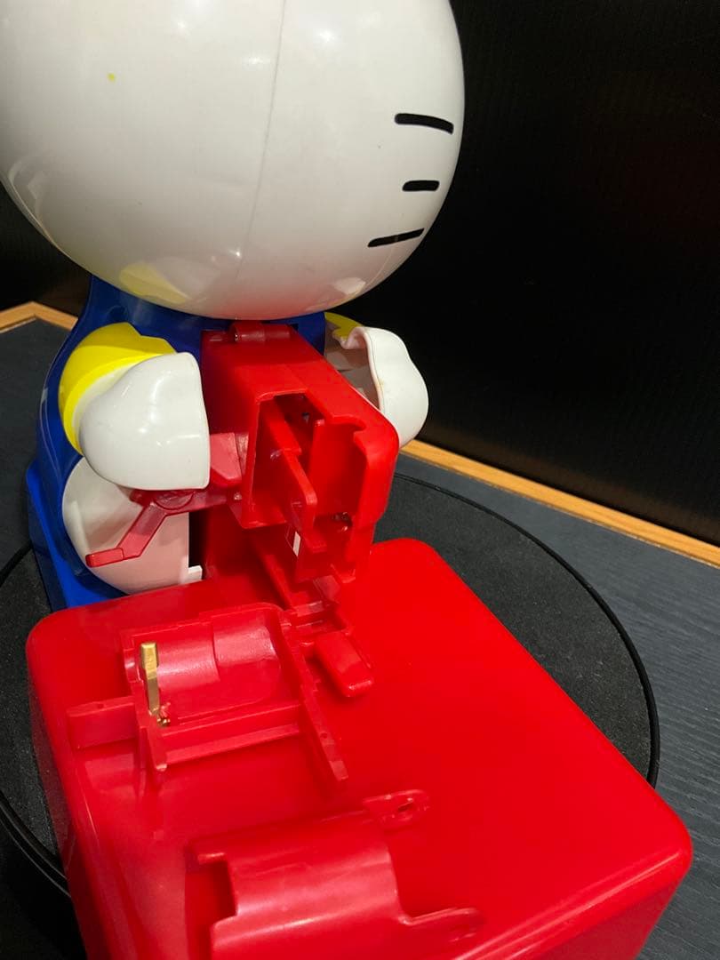 ハローキティ ニャンニャンミシン ミニミシン 安全カバー付き SANRIO