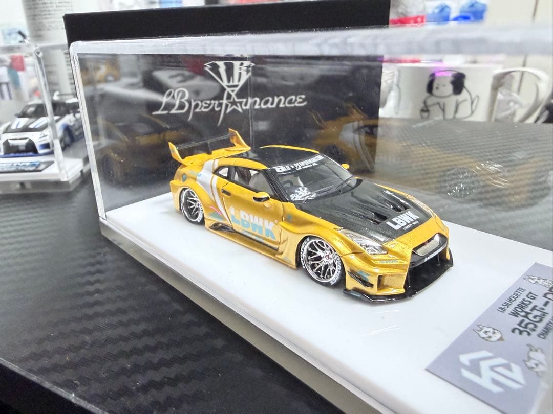 HEM Model リバティーウォーク　R35 LBWK イエロー