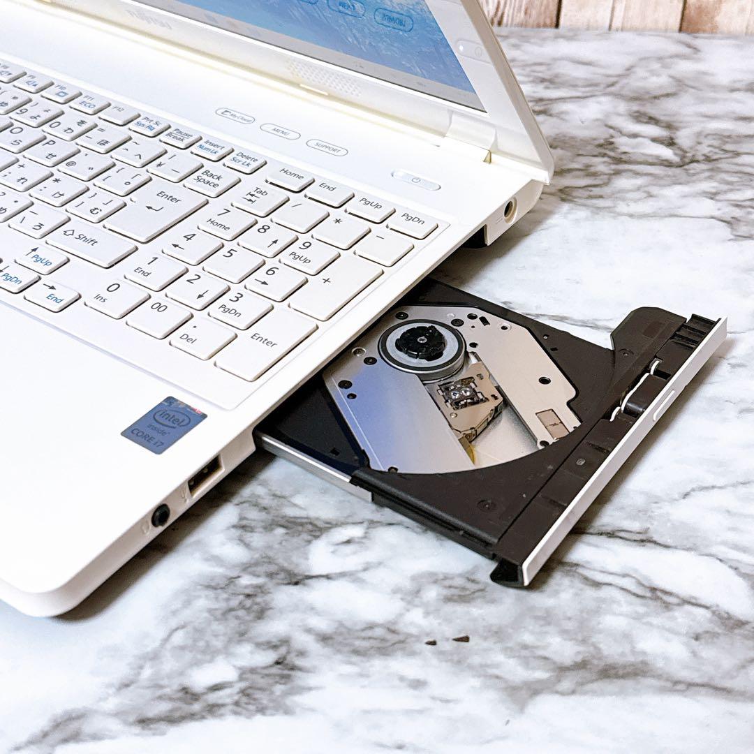 w*n様 高性能i7＆新品SSD/メモリ16GB✨カメラ すぐ使えるノートパソコ