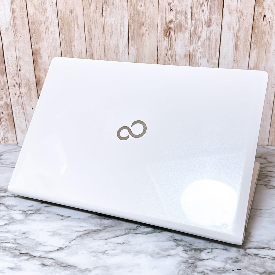 w*n様 高性能i7＆新品SSD/メモリ16GB✨カメラ すぐ使えるノートパソコ