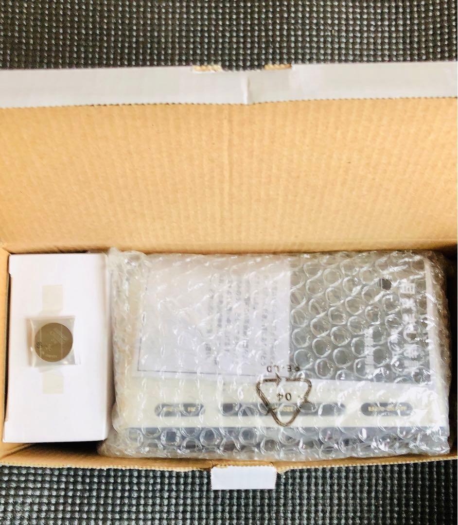 ✴︎SEIKO✴︎ ラジオ付目覚まし時計 ・置き時計 DL213W ・ワイドＦＭ対応