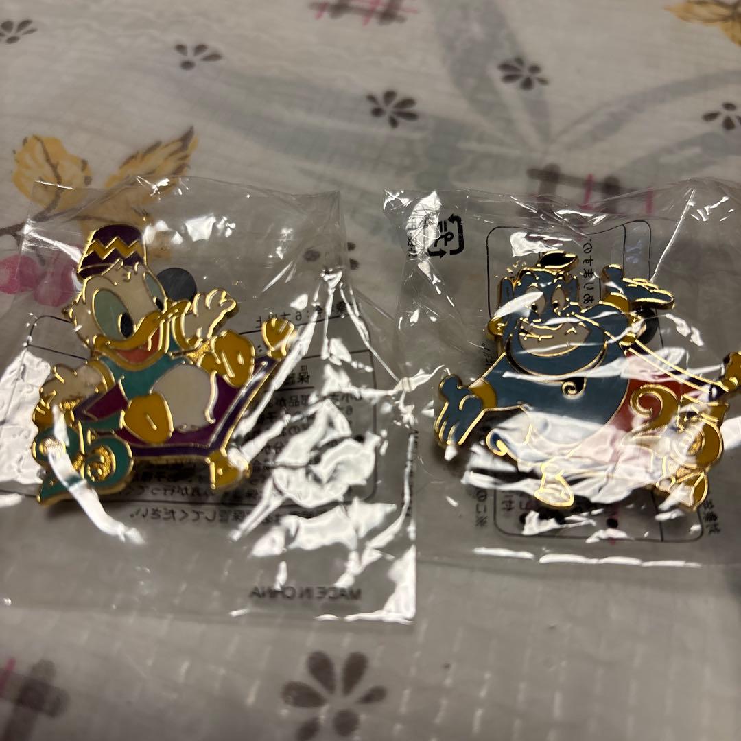 新品平成レトロ【5・25周年ディズニー限定ピンバッジいろいろセット】【匿名発送】