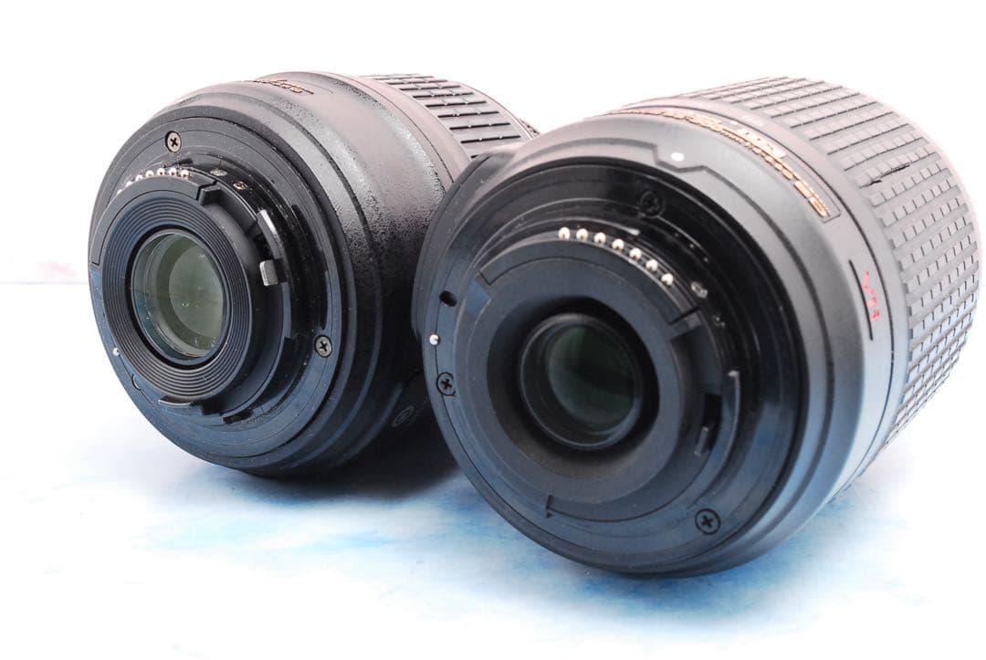 ニコン D60★入門機★手ぶれ補正Wレンズ★小型＆軽量★一眼レフカメラ