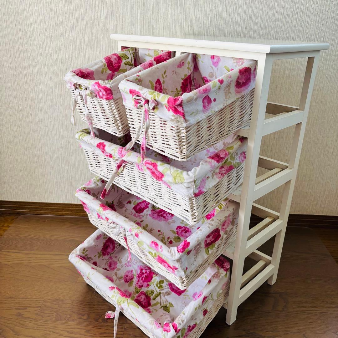 花柄バスケット付き収納ラック 4段 ホワイト 籐ラタン チェスト 北欧 送料込み