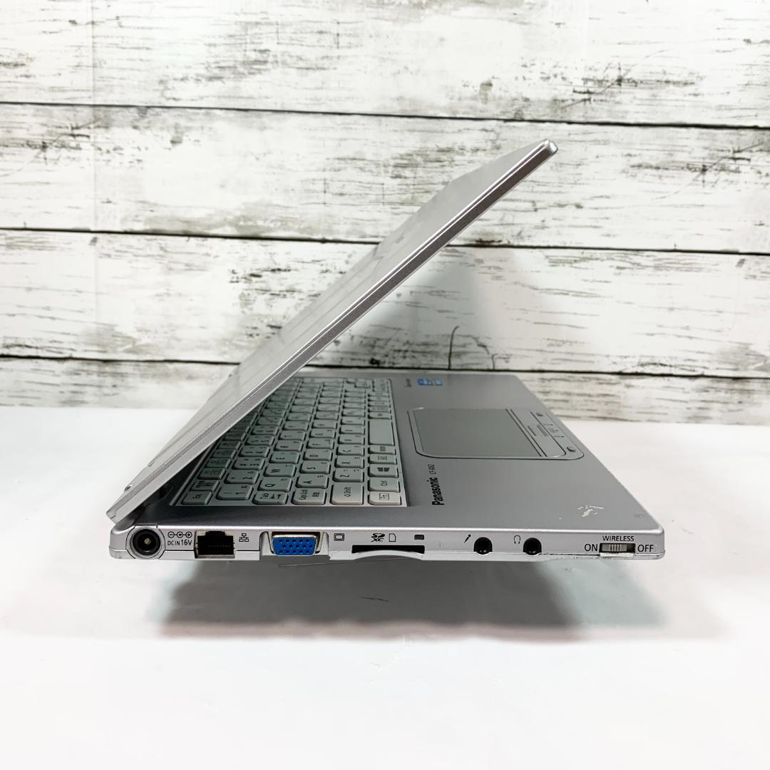 【ツカさま】ノートパソコン　Windows11　Webカメラ／タッチパネル✨