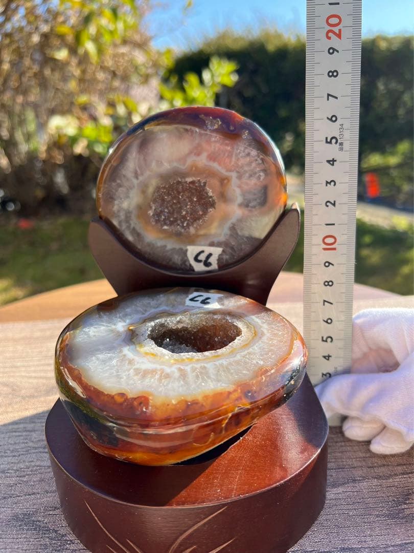 C6トレジャーメノウ 台付き 瑪瑙 風水 聚宝盆アゲート