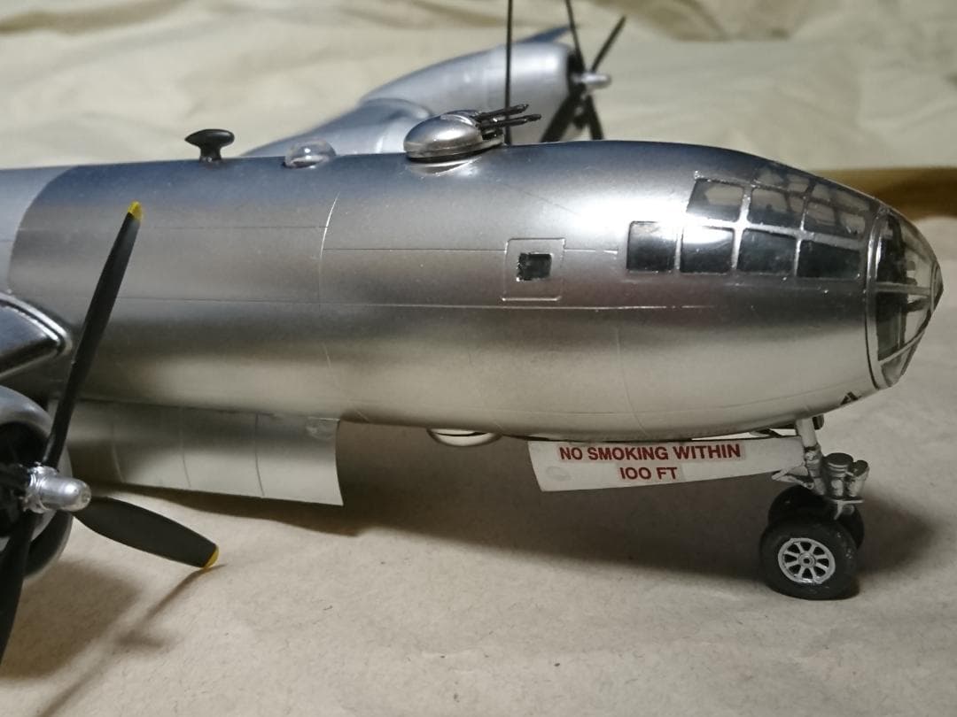 アカデミー 1/72 B-29A スーパーフォートレス 完成品
