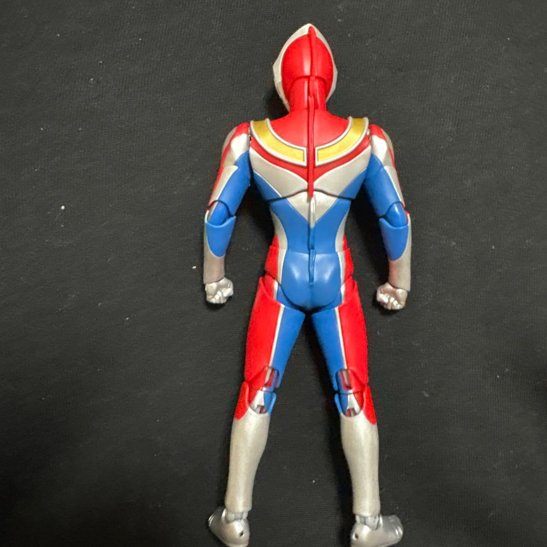 オ*3様 真骨彫製法 ウルトラマンダイナ フラッシュタイプ