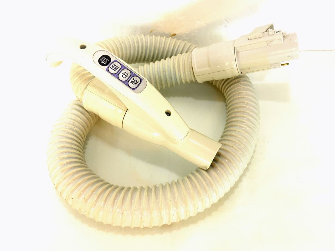 HITACHI 紙パック式クリーナー　CVーV500 メタリックピンク