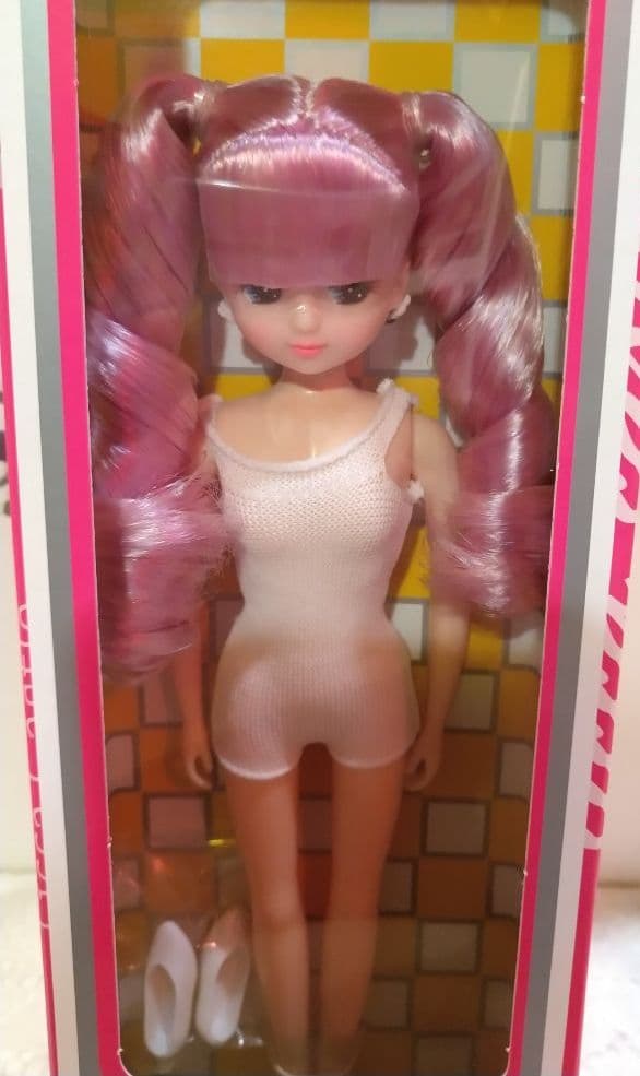 厳選 リカちゃんキャッスル 2018年 クリスマスモデル リカちゃん 新品未開封