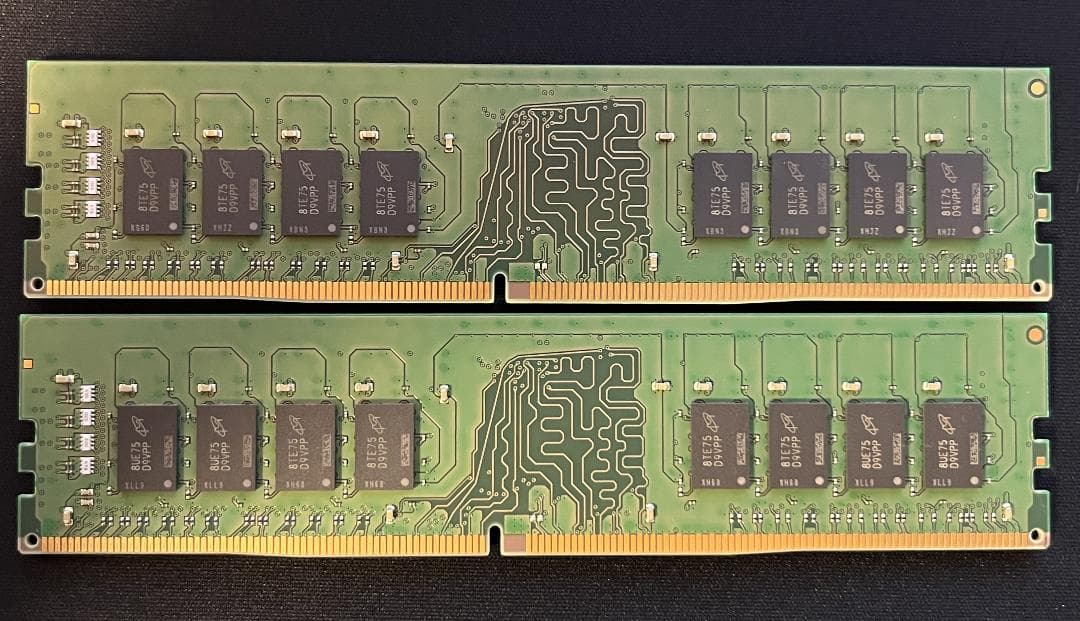 か*せ様 中古正常品 キングストン デスクトップPC用 DDR4 16GBx2（