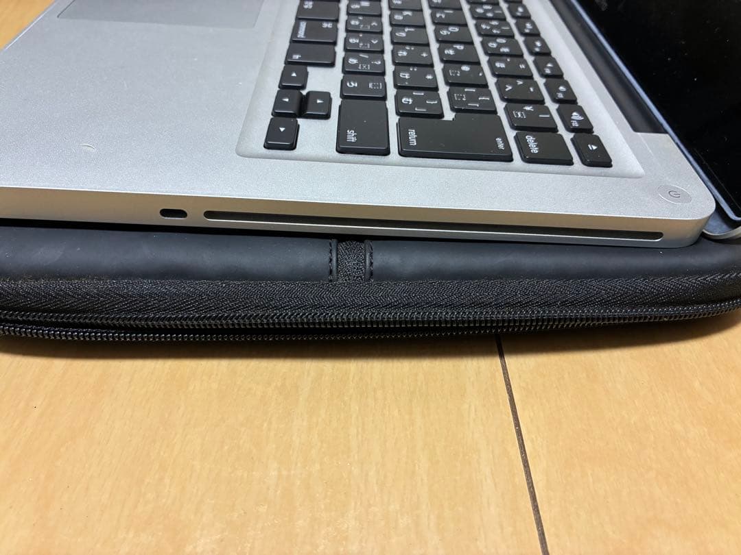 MacBook Pro 13インチ Mid2012 A1278 初期化済充電器付