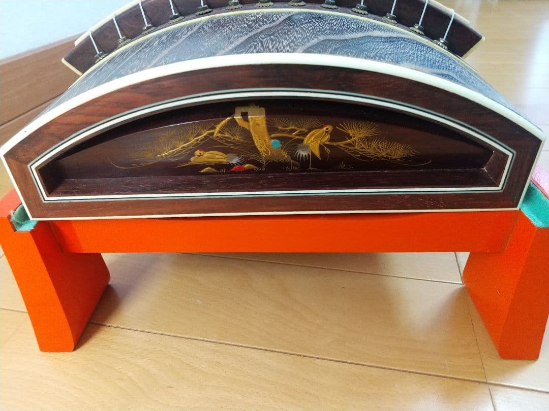 【金蒔絵入り】高級 和琴 お琴 13弦琴 お筝 和楽器 弦楽器 付属品多数