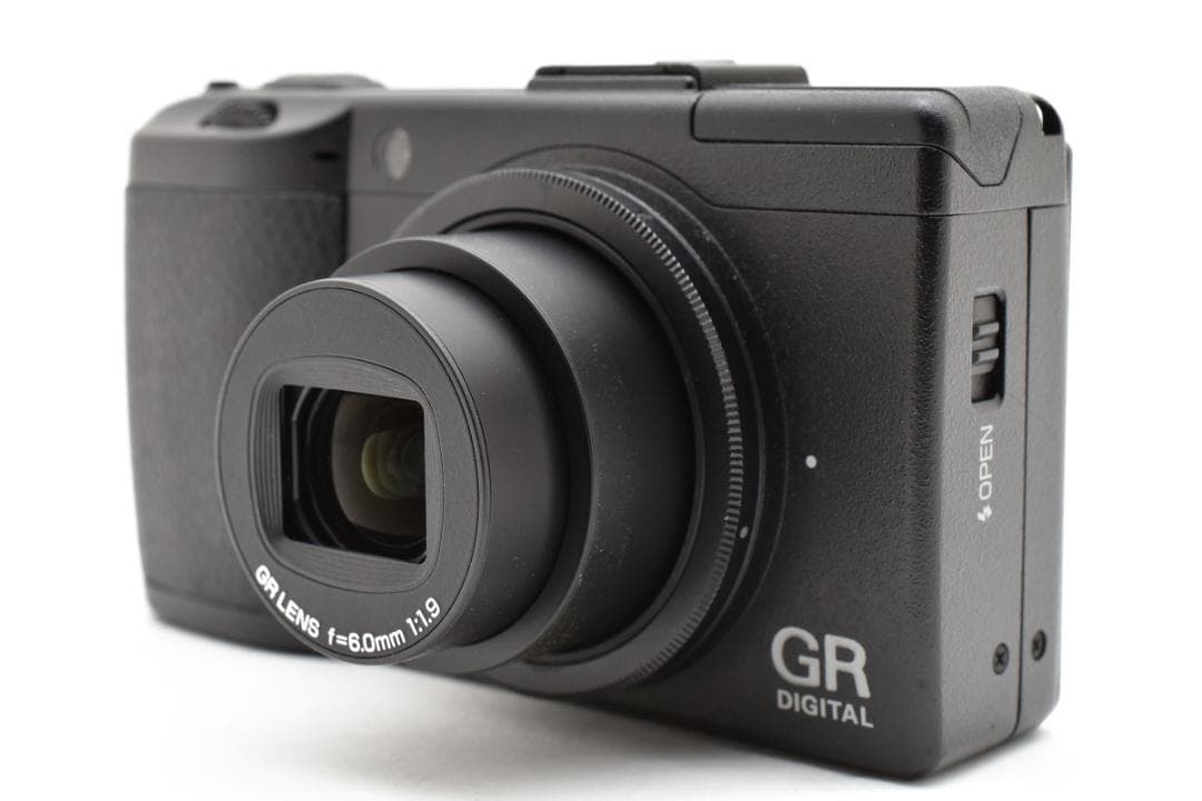 ■ ほぼ新品 ■ リコー　RICOH GR DIGITAL III S数640回