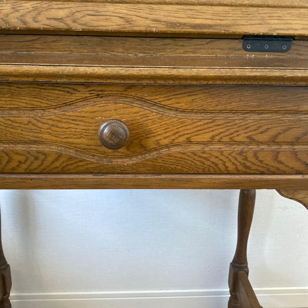 【 ヨーロピアン 天然木 ライティングデスク 】