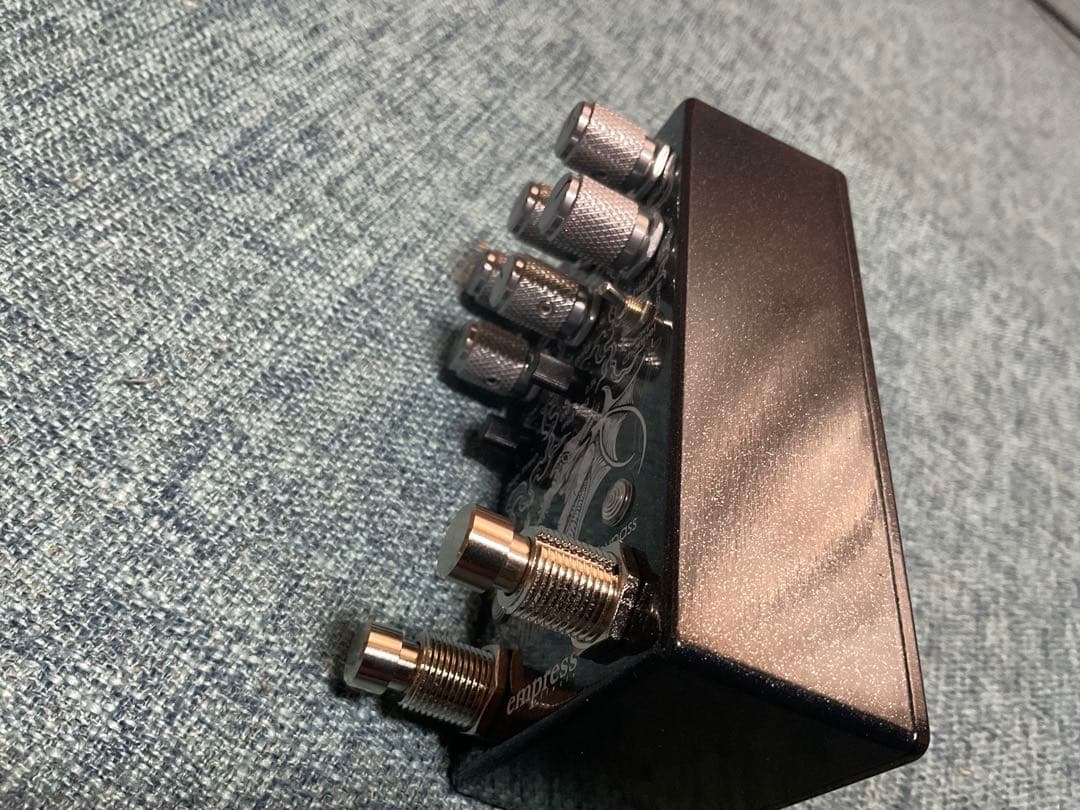 【ほぼ未使用】Empress Heavy Menace 元箱付 動作良好