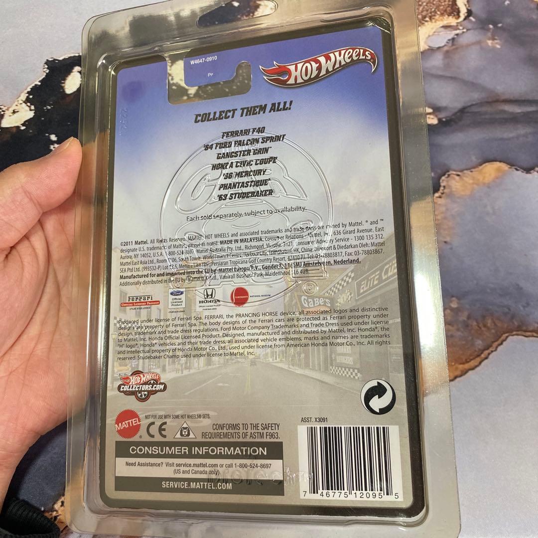 ミニカー Hot Wheels Boulevard Ferrari F40