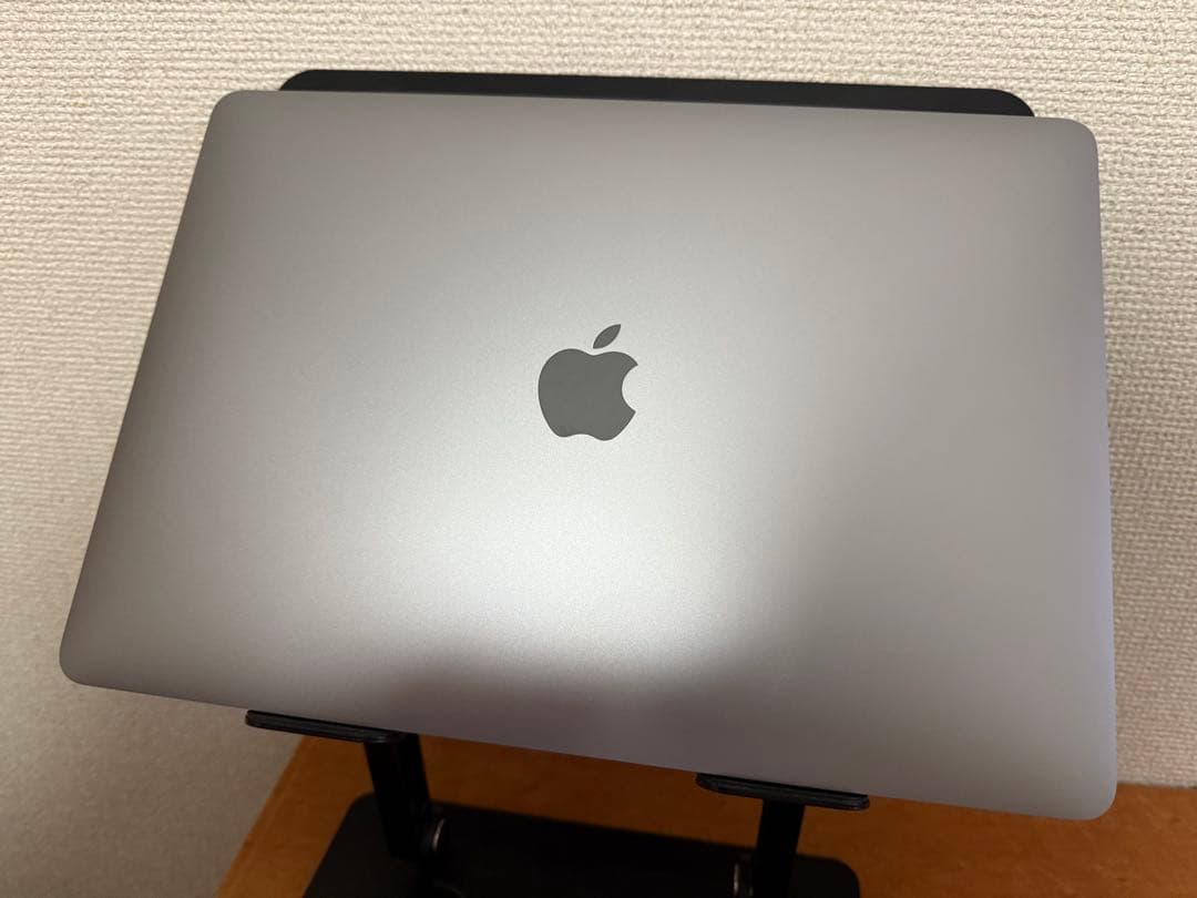 【超美品】Apple MacBook Air M1 バッテリー容量100%