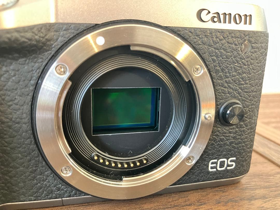 Canon EOS M6 Mark Ⅱ＋レンズEF-M 15-45mm