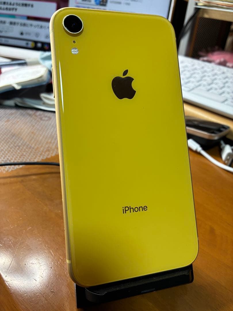 Apple iPhone XR 64GB イエロー￼