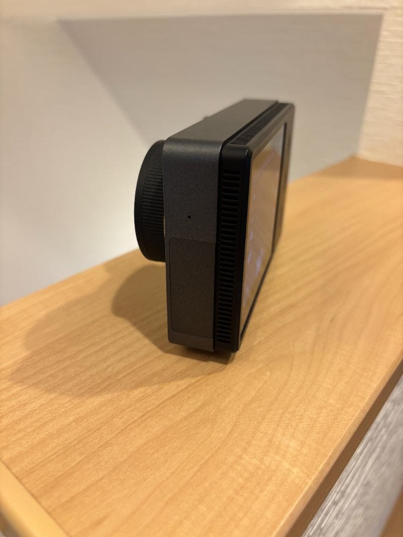 CALF x VISINSE プロフェッショナル 8K 3D VR180 カメラ