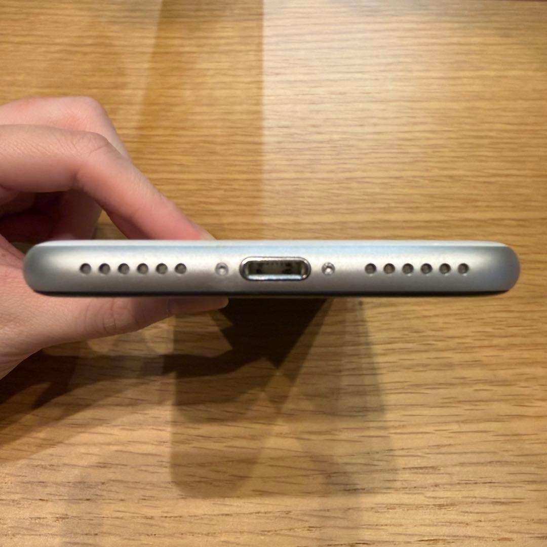 iphoneSE(第2世代) ホワイト 128gb simフリー