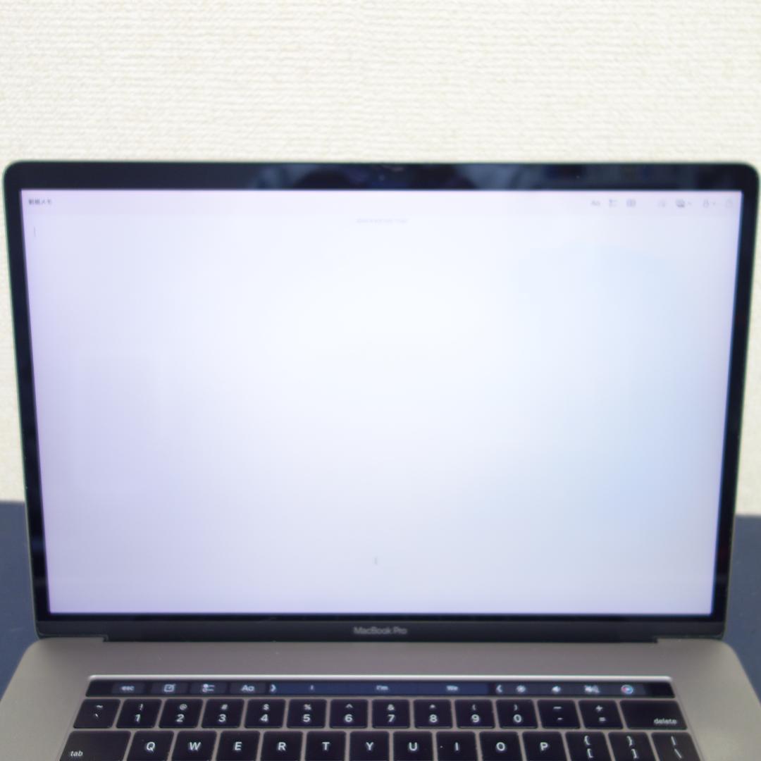 223）WinもMacBook Pro Mid 2017　15インチ/512GB
