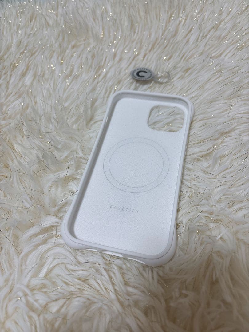 CASETiFY iPhone 15 ケース シリコンMagSafe対応ホワイト