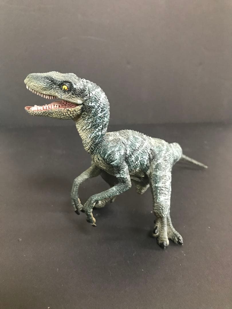 papo社リペイント ジュラシック・ワールド【ラプトル4姉妹】