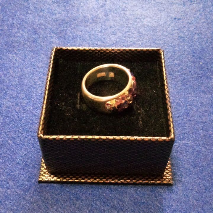 スワロフスキーリング