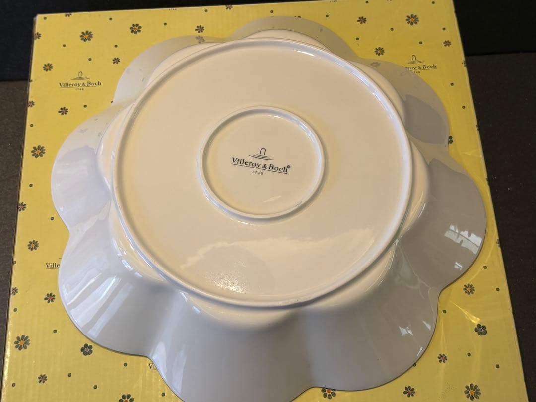 【レア箱付】　ビレロイ&ボッホ　ボウル大　プレート　イースター