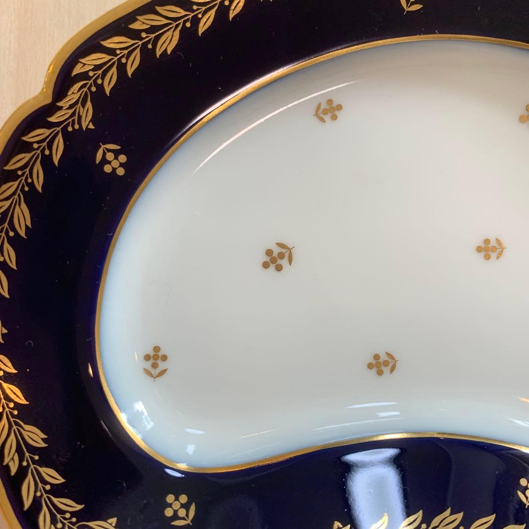 セーブル(Sevres) ペイル 24K金彩装飾　変形皿