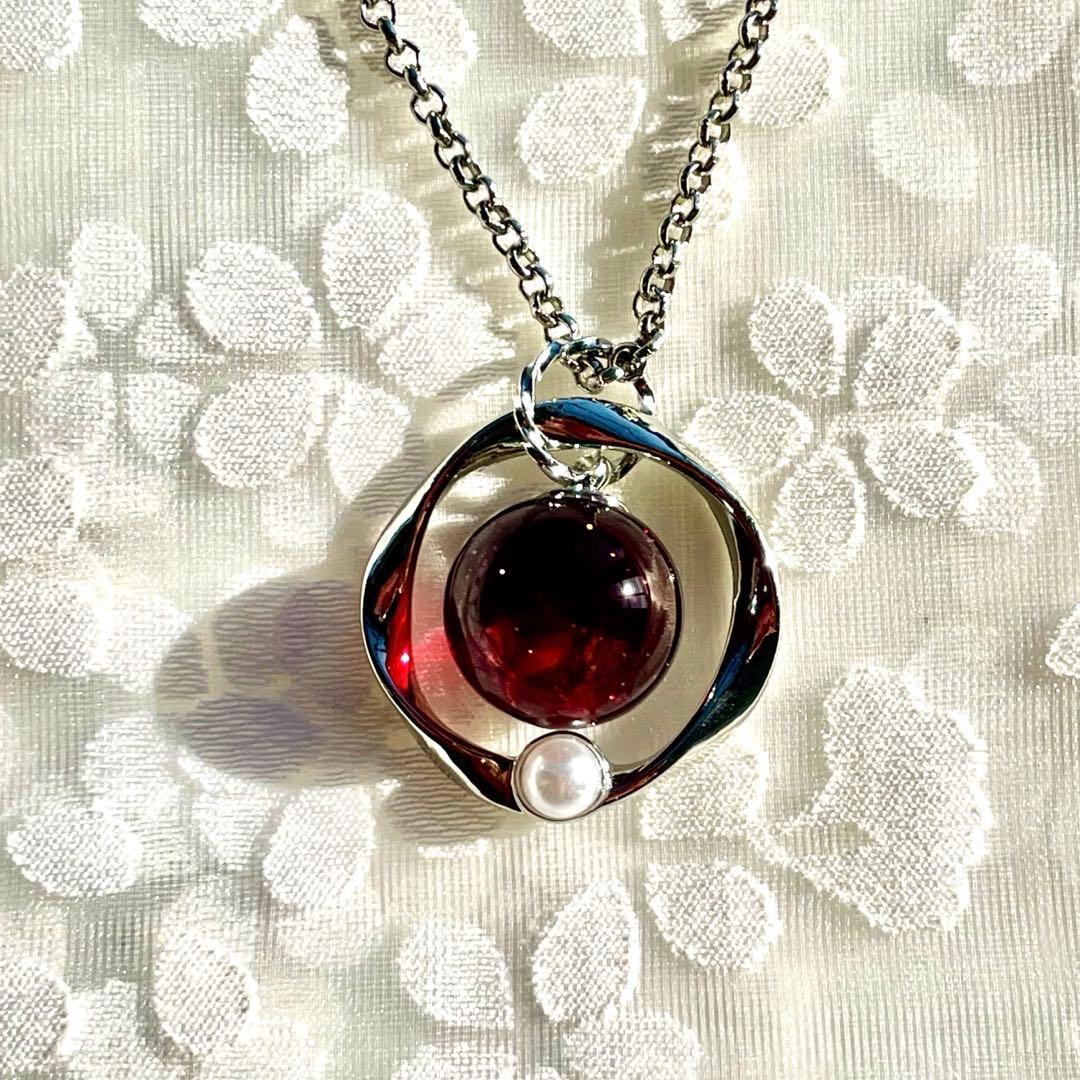 12個セット　ちょっと小さい宝石のような桃色と水晶　レジンネックレス