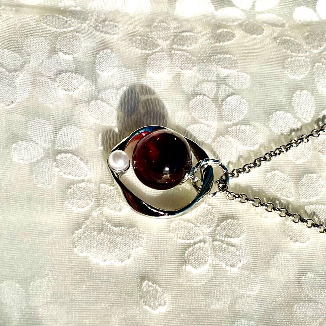 12個セット　ちょっと小さい宝石のような桃色と水晶　レジンネックレス